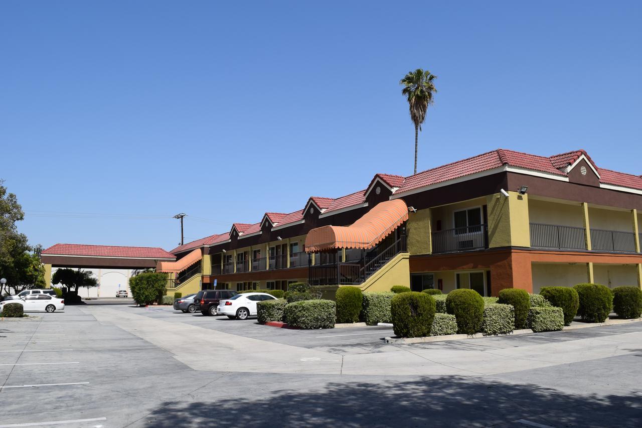 Budget Inn La Puente Kültér fotó