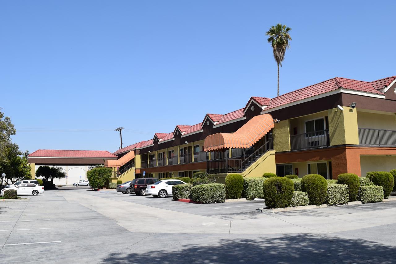 Budget Inn La Puente Kültér fotó