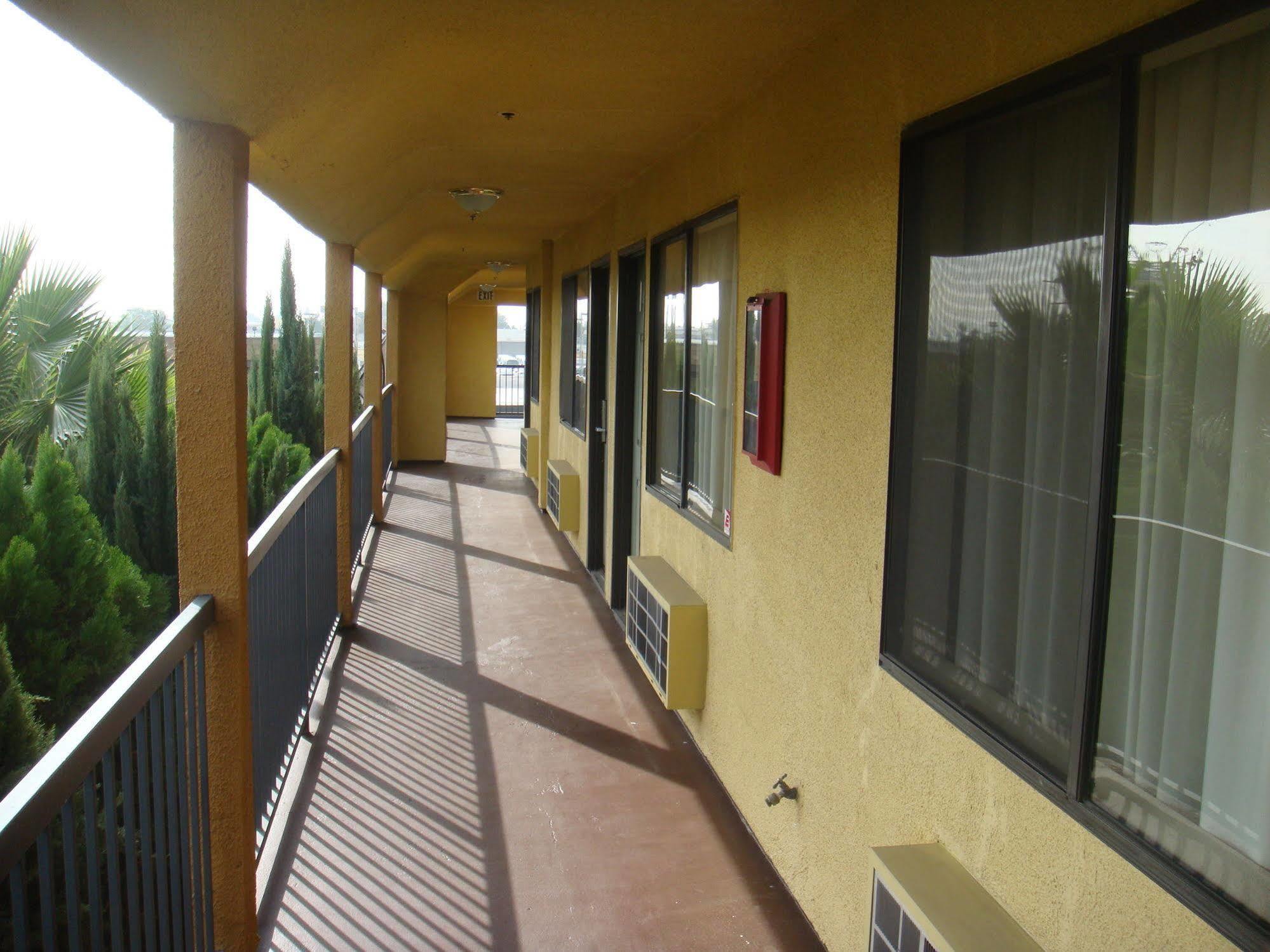 Budget Inn La Puente Kültér fotó